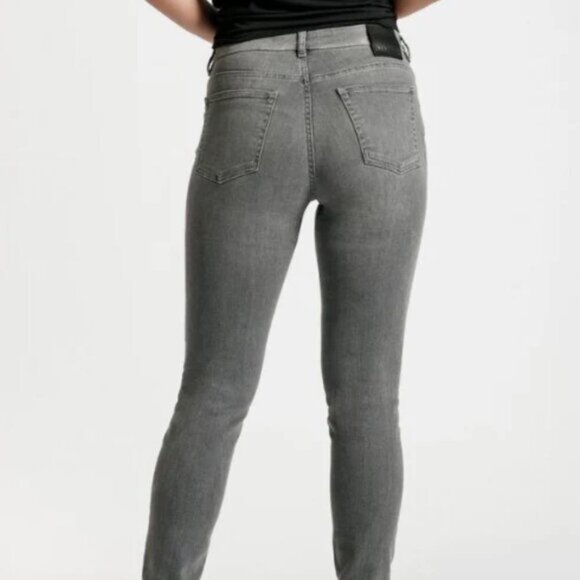 DUER Skinny Jeans Size 28 Gray Mid Rise Neutral Stretch Cotton Blend WFLK2 - Picture 1 of 13